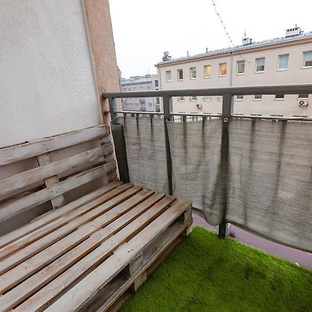 Nowoczesny Apartament W Sercu Mokotowa Warsaw Exterior photo