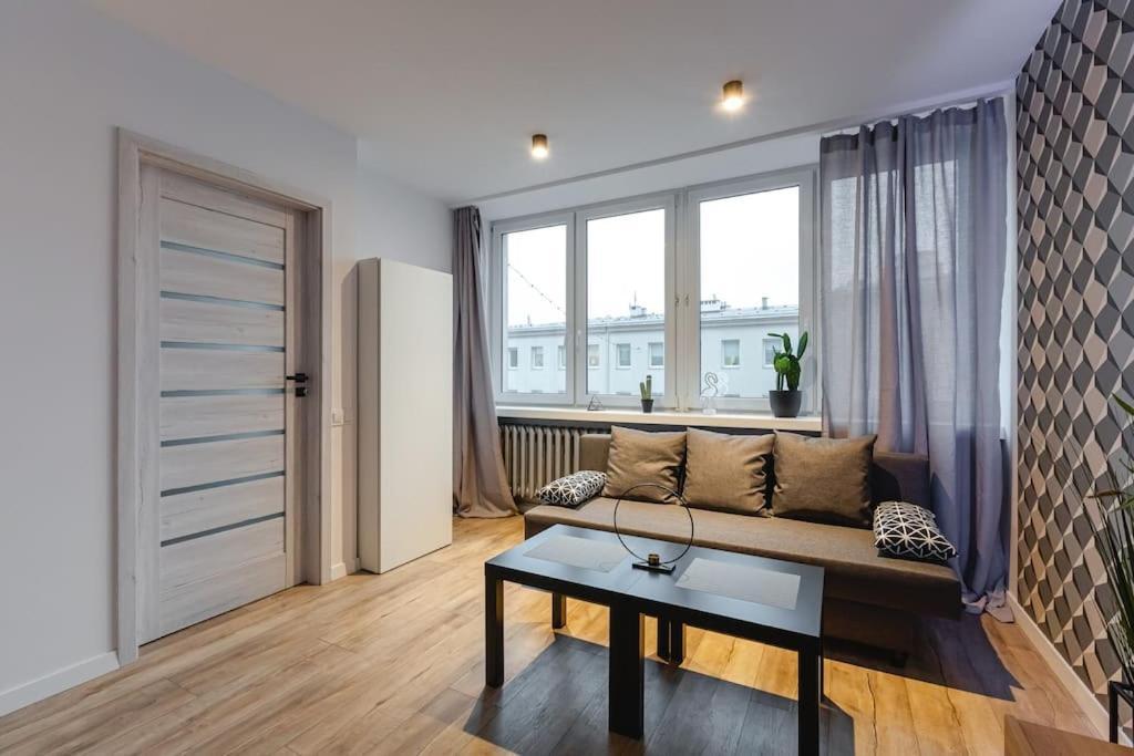 Nowoczesny Apartament W Sercu Mokotowa Warsaw Exterior photo